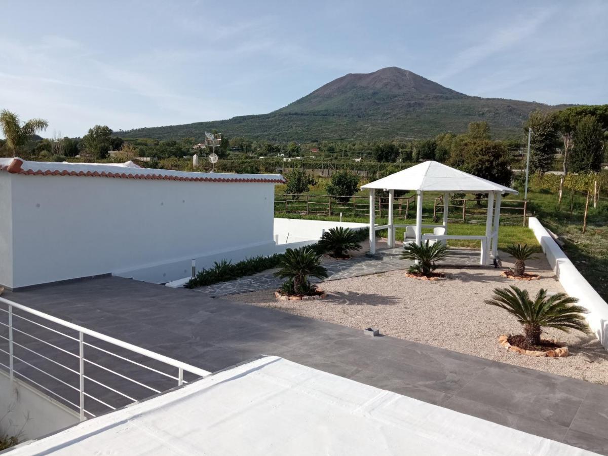 Vesuvio Casa De Charme Bed & Breakfast Trecase Exterior photo